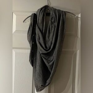 Lululemon Grey Herringbone Infinity Scarf | Snap Closure | OS